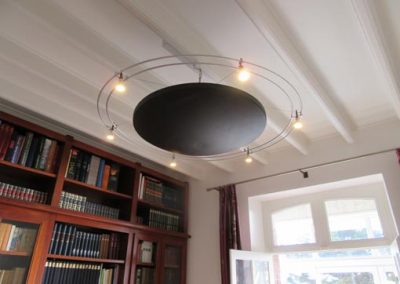 DISKUS_cerny_infrazaric_wellina_designove_reseny